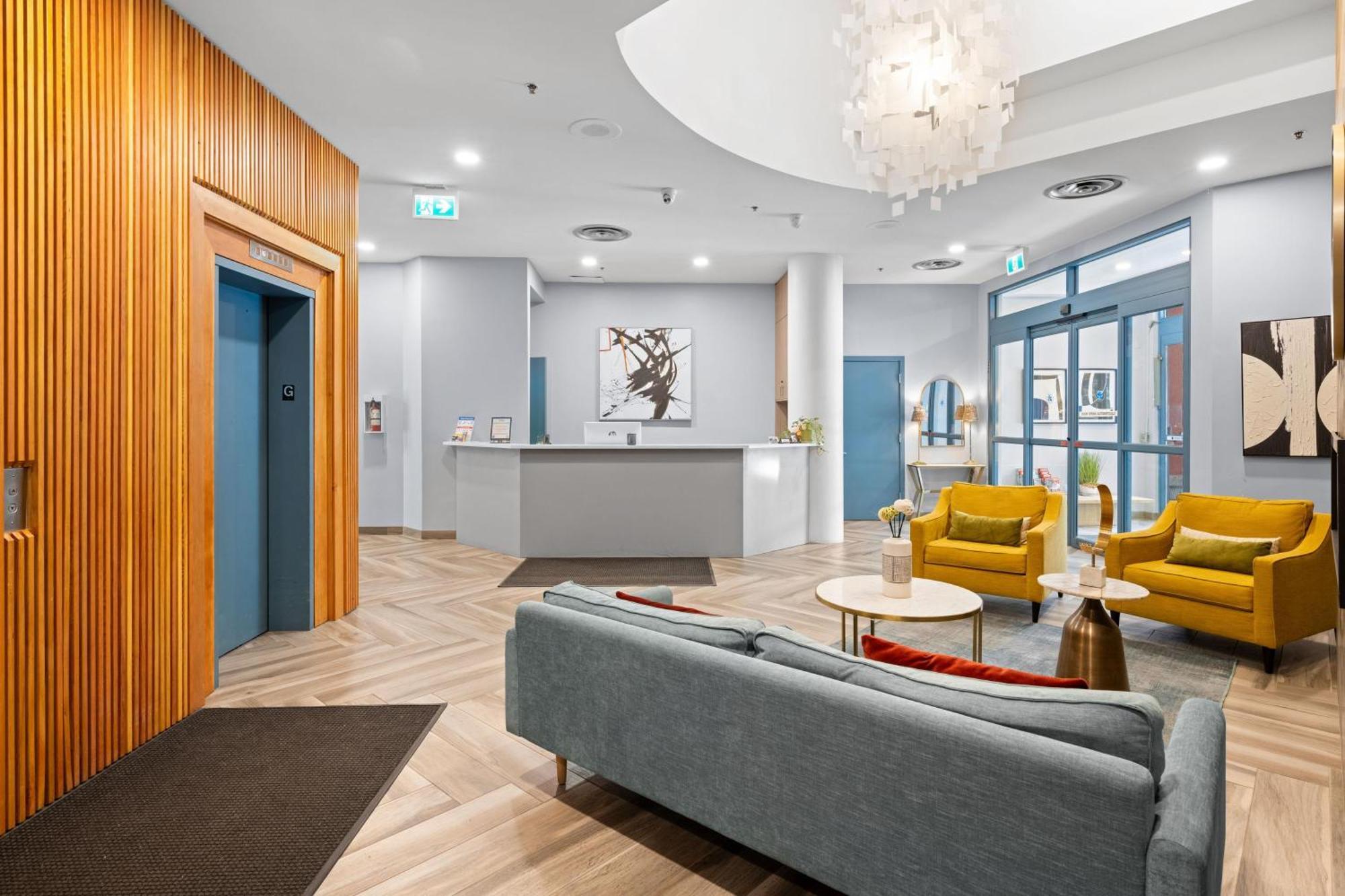 Alpenglow Lodge Queen Boho Studio By Mva Whistler Buitenkant foto